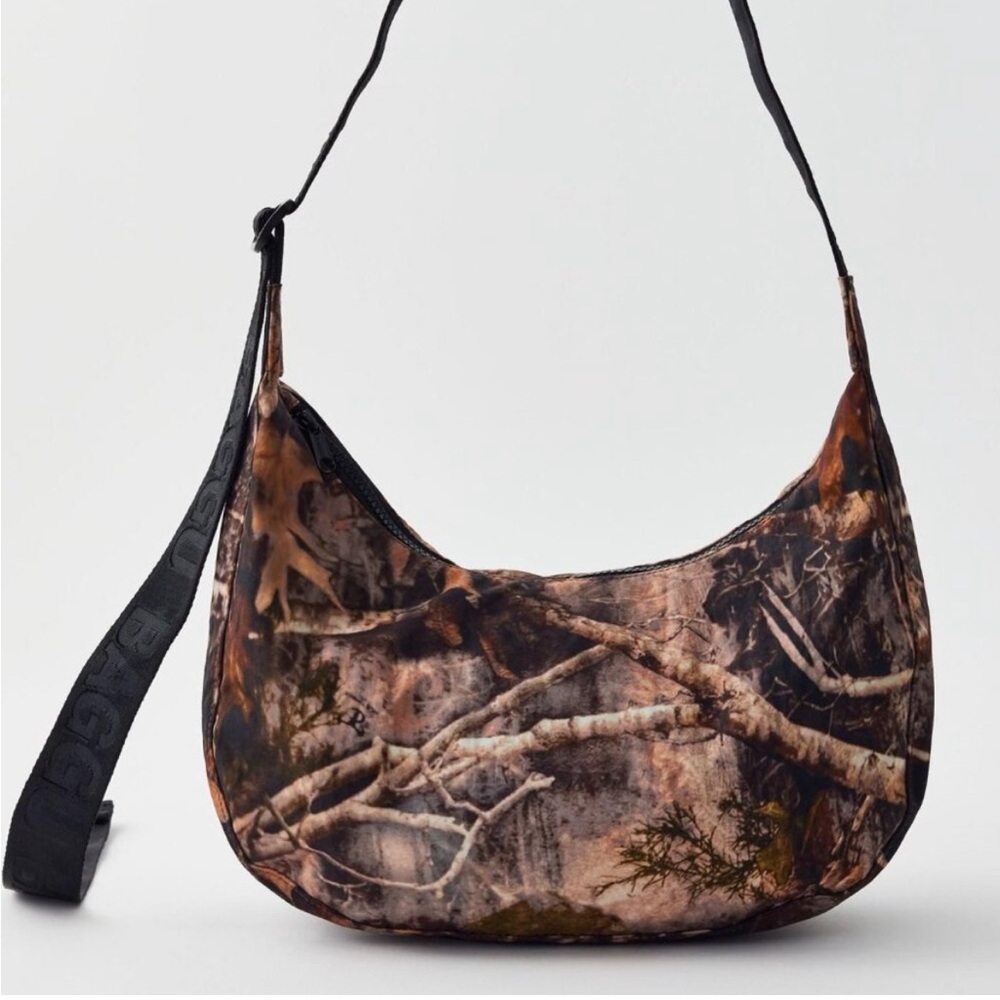 BAGGU Photo Forest Crescent Shoulder Bag (M) *RARE print*